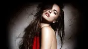 irina-shayk-wallpaper-1.webp