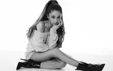 Ariana-Grande-Hd-Wallpaper-001.webp