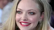 amanda_seyfried_green_eyes-1372.webp