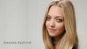 Amanda-Seyfried-wallpapers-d.webp