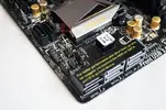 asrock-z77-extreme4-m-sata.webp
