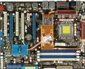 Asus-StrikerIIExtreme-board-big.jpg