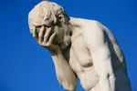 Paris_Tuileries_Garden_Facepalm_statue.webp